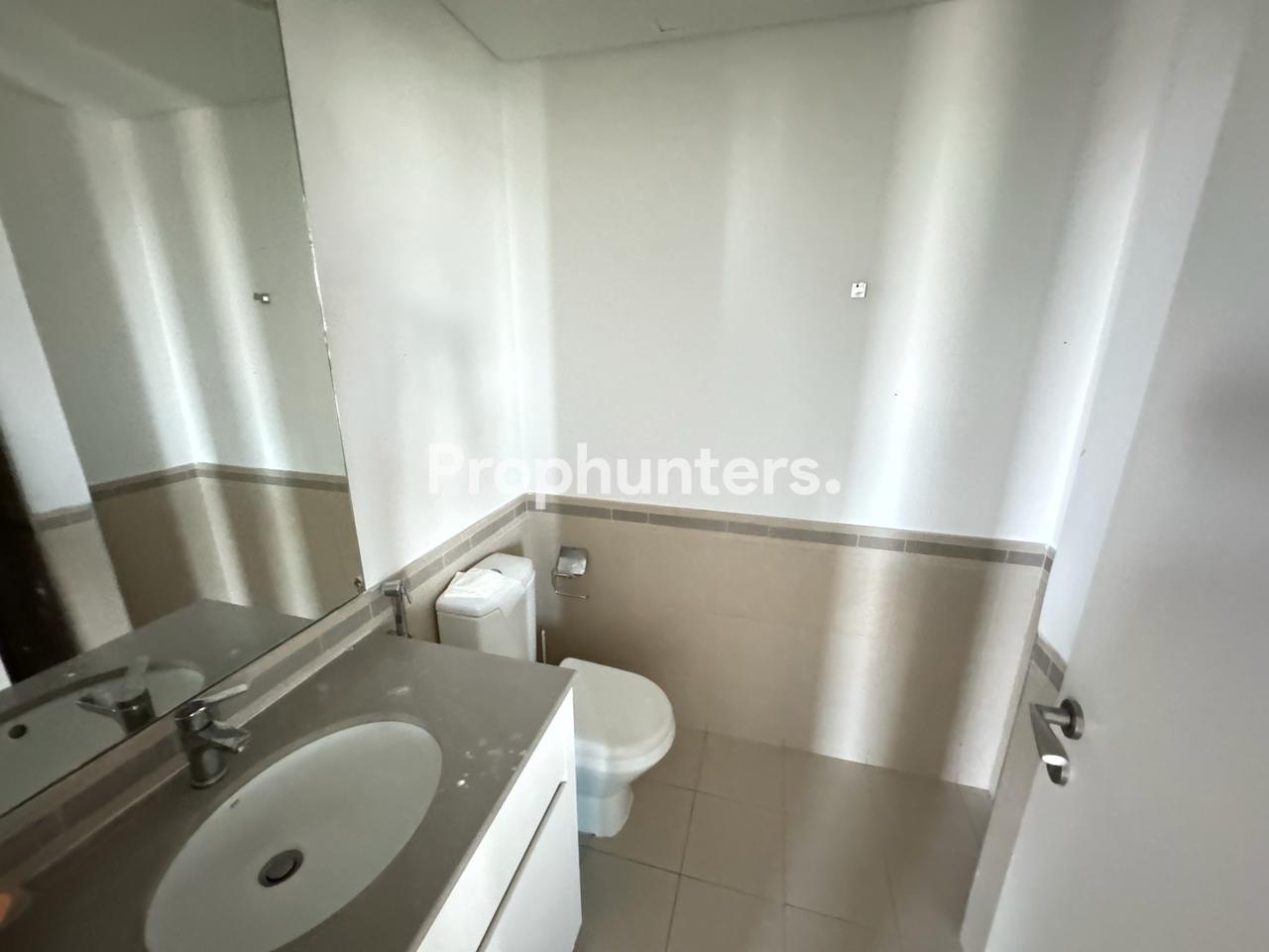 Two Bedrooms | Vacant | Mid Floor | Community View