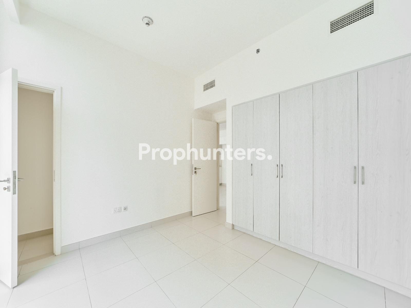2 Bedroom | Mid Floor | Vacant | Open View