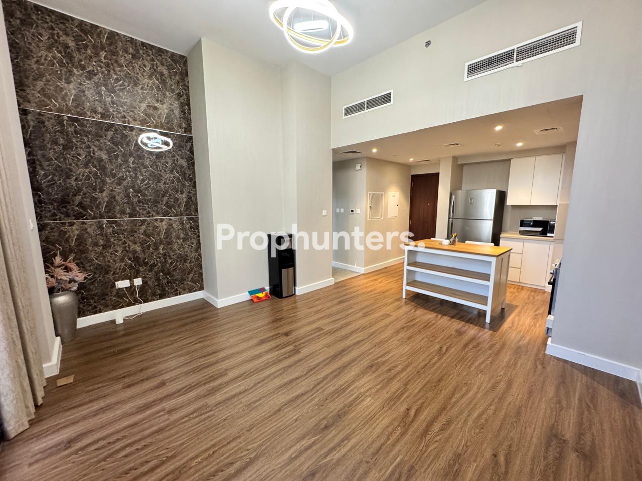 UPGRADED | POOL VIEW | 2 BALCONY