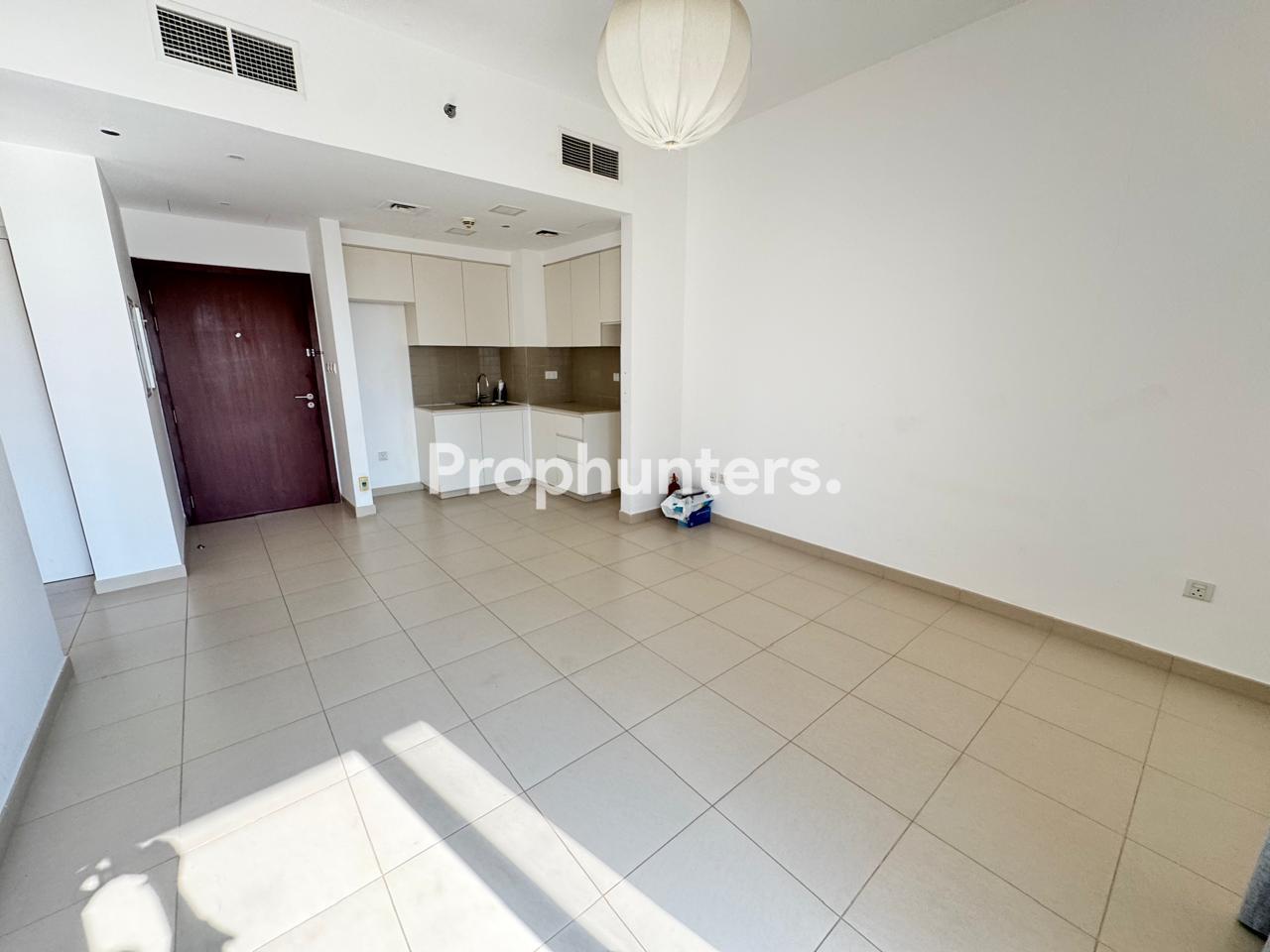 READY TO MOVE | OPEN VIEW | SPACIOUS