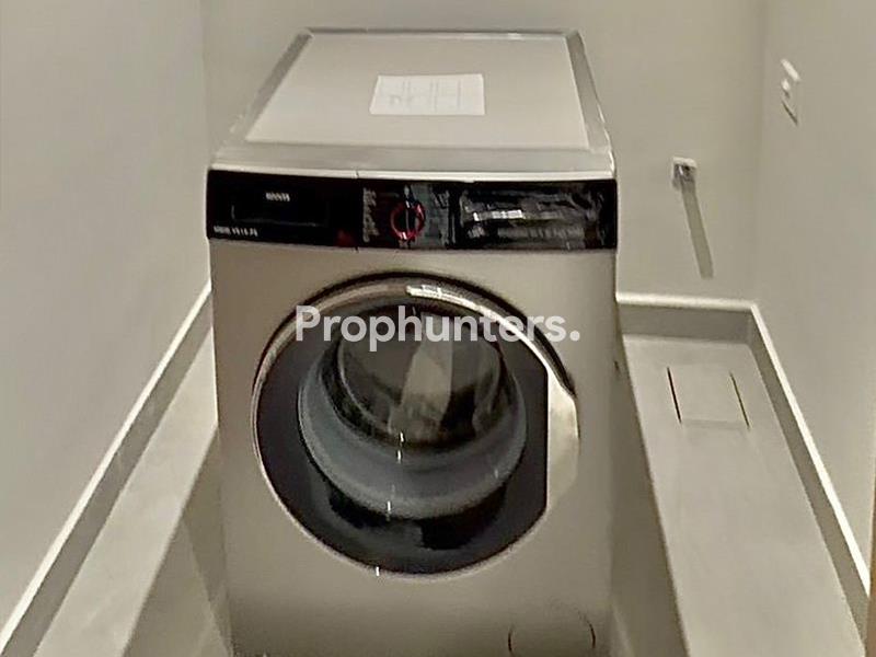 Brand New I Fully Furnished I Vacant