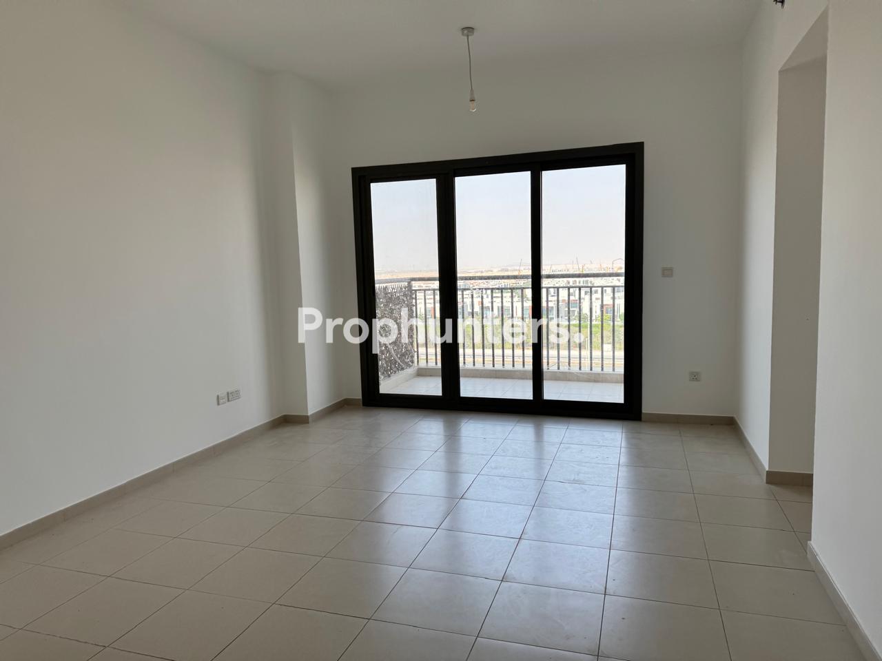 Boulevard view | Ready to Move | Prime Location