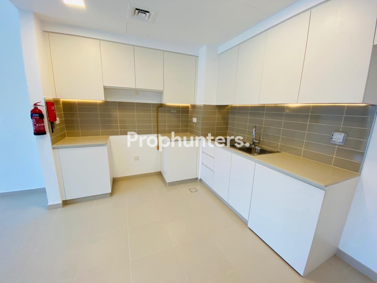 Pool View |Well Maintained| Mid Floor |Vacant Soon