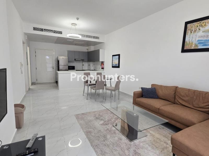 UNFURNISHED | SPACIOUS LAYOUT | READY TO MOVE IN