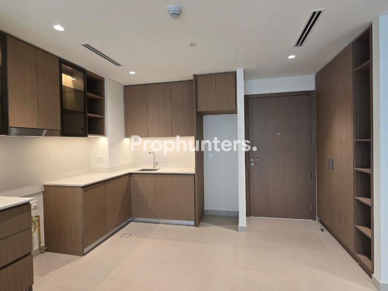 EMAAR | Private Beach | Vacant | Brand New