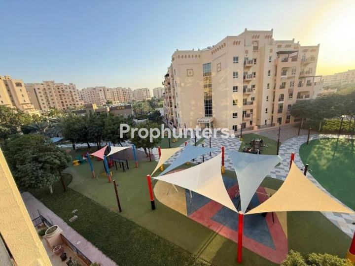 Unaffected Building | Prime location| Inner Circle