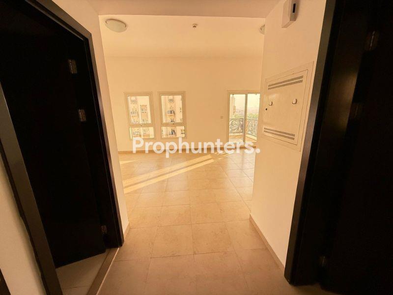 High Floor | Spacious 1 Bedroom | Stunning View