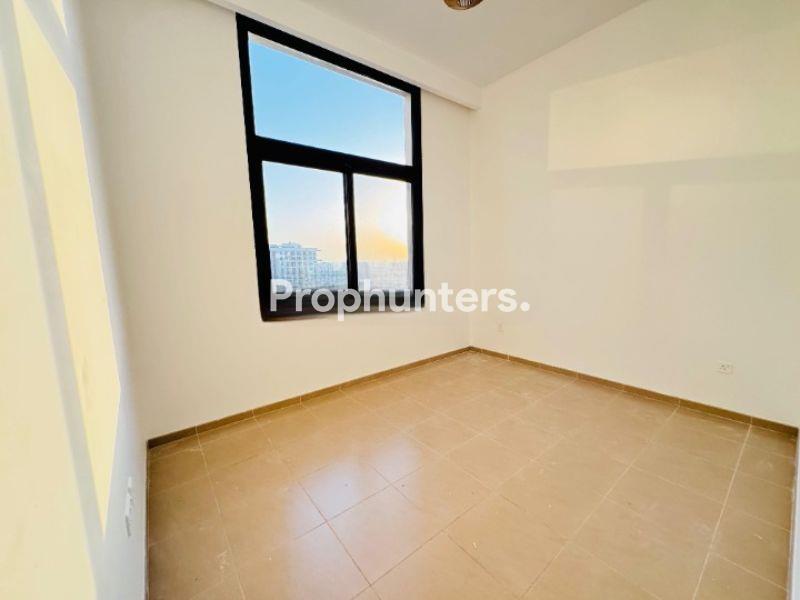 2 BR | HIGH FLOOR | AVAILABLE FOR SALE
