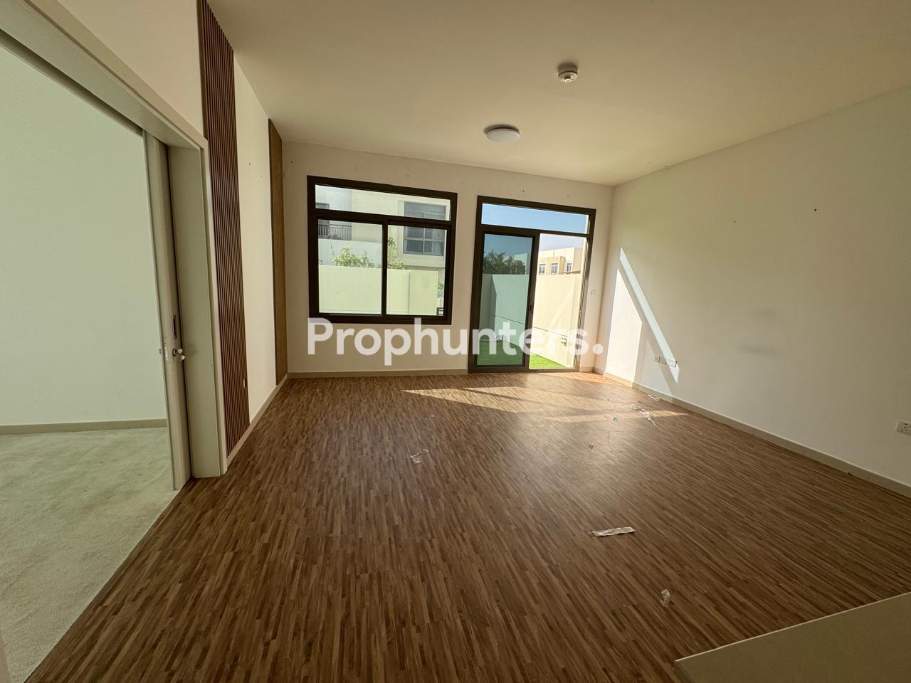 Close to Pool- Keys in Hand | Vacant Now