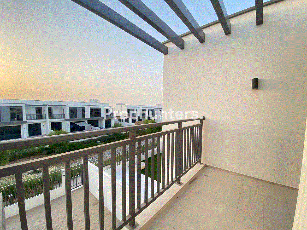 Single Row Middle Type | Green Belt |Close To Park